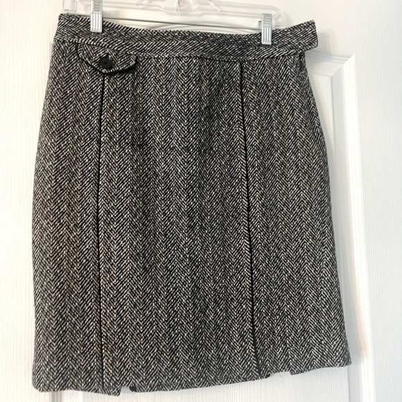 Ann Taylor Wool Blend Pencil Skirt Womens Size 6P - Picture 6 of 7